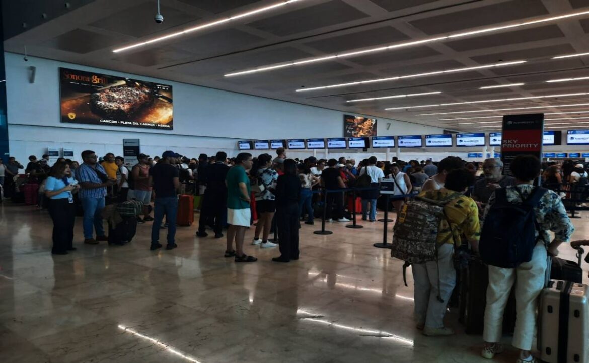 Durante esta temporada el Aeropuerto Internacional de Cancún experimentó cortes intermitentes en el suministro eléctrico.