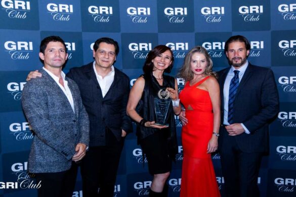 Descubre el éxito del Hotel Impression Isla Mujeres by Secrets, galardonado en los GEI Awards México 2023 como el Mejor Proyecto Hotelero del país. Este exclusivo hotel de Inclusive Collection, parte de World of Hyatt, redefine la experiencia de lujo All Inclusive con 125 suites y prácticas sustentables. Desde su diseño innovador hasta la promoción de iniciativas sociales y ambientales, el hotel se destaca por su compromiso con la comunidad local. Explora una experiencia única con Endless Privileges y descubre cómo este boutique hotel contribuye a la protección de la biodiversidad marina a través de la Saving Our Sharks Foundation.