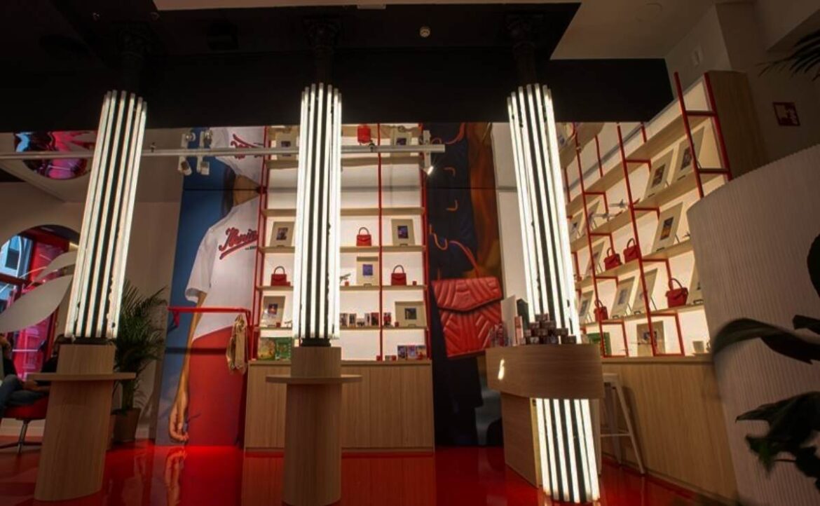 Del 29 de febrero al 21 de marzo, la aerolínea Iberia mostrará sus últimas novedades y experiencia a bordo de manera gratuita.