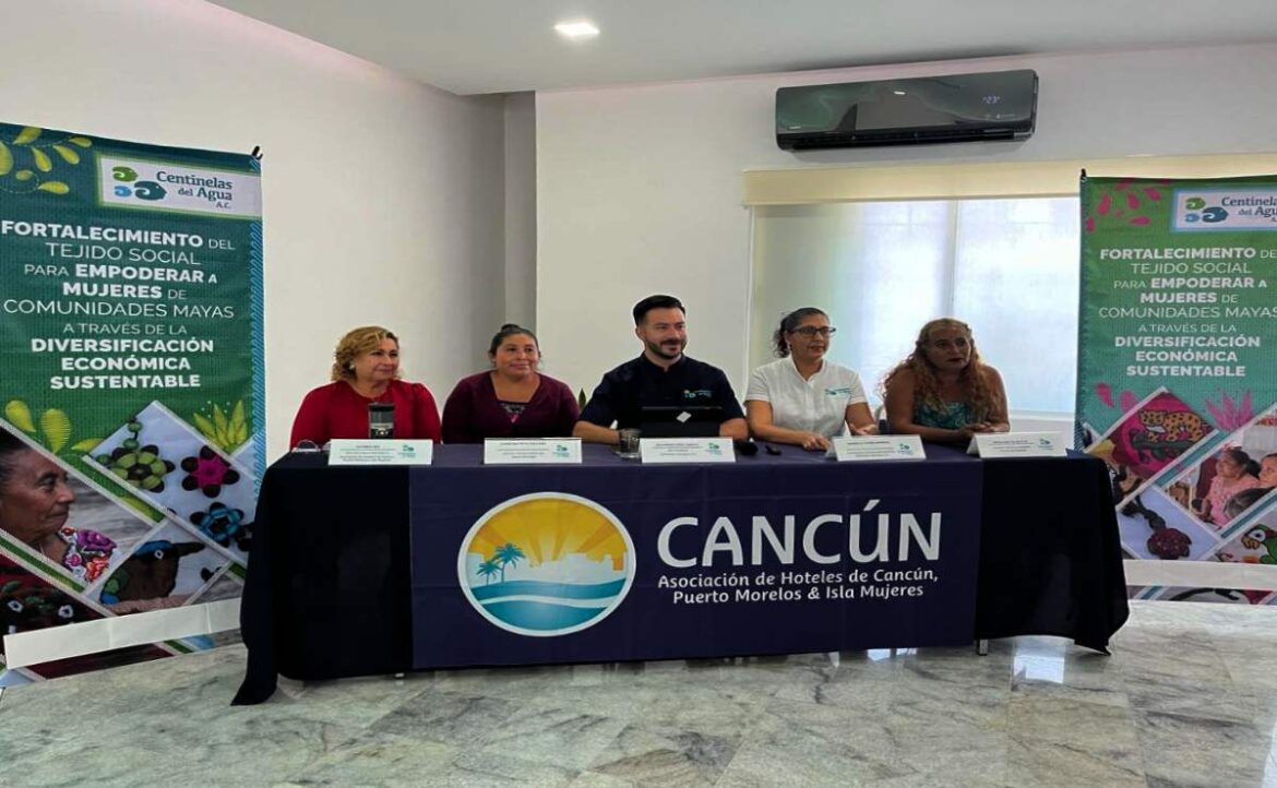 empoderan-económicamente-a-mujeres-de-la-Zona-Maya- Más de un centenar de mujeres de la Zona Maya de Quintana Roo buscan cambiar su futuro comercializando de manera directa sus productos.